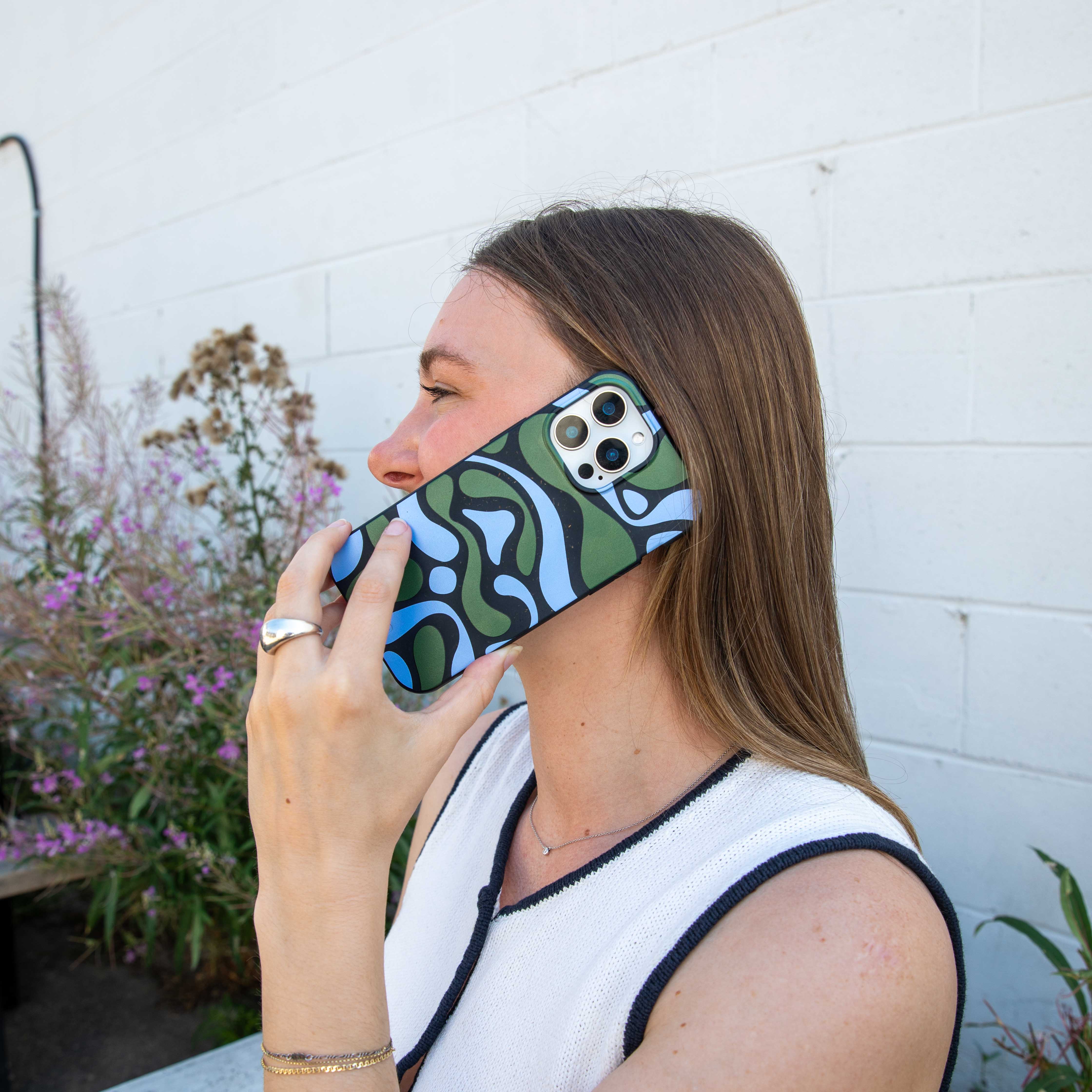 Black Curve and Flow iPhone XR Case - image 3