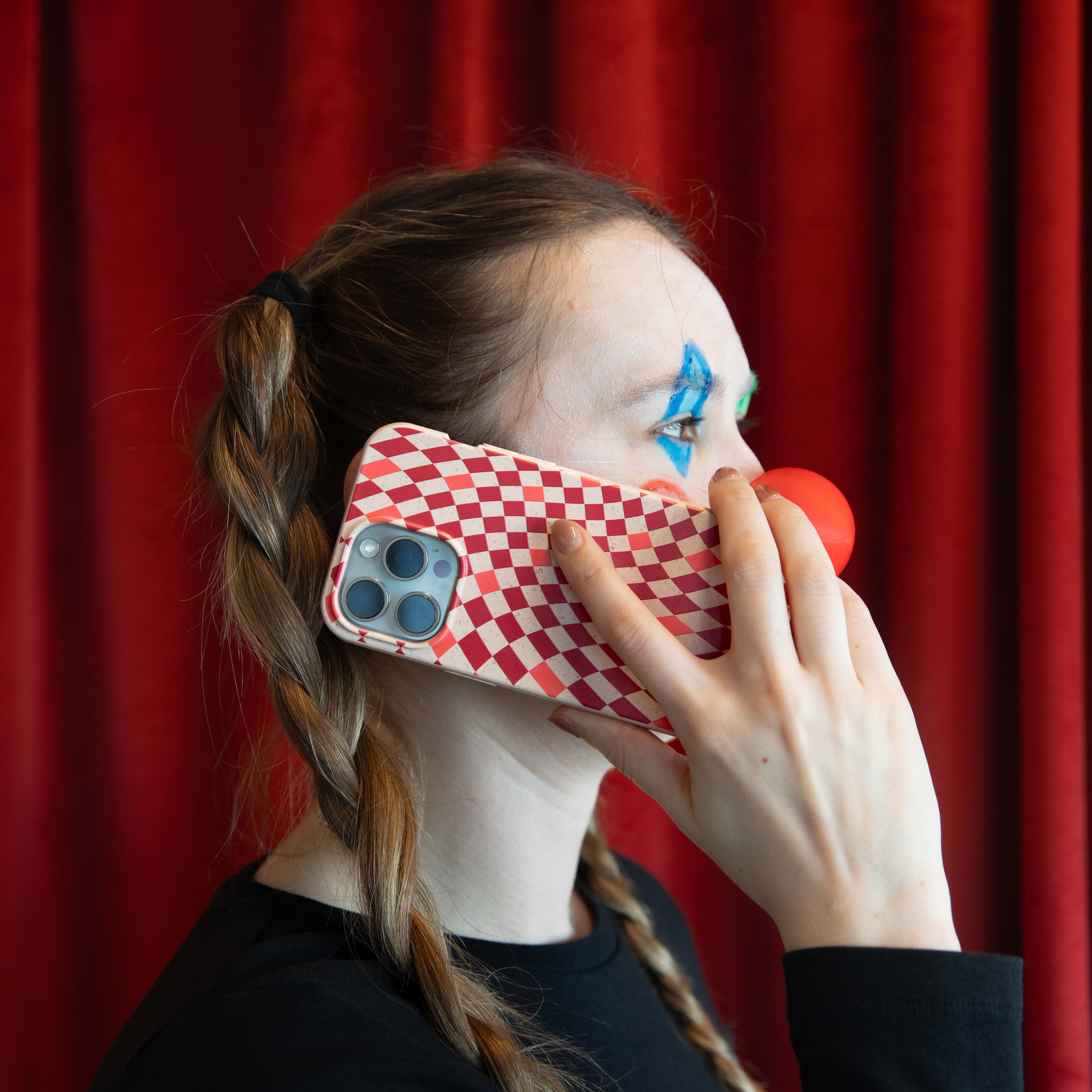 Seashell Red Checks iPhone 11 Pro Case