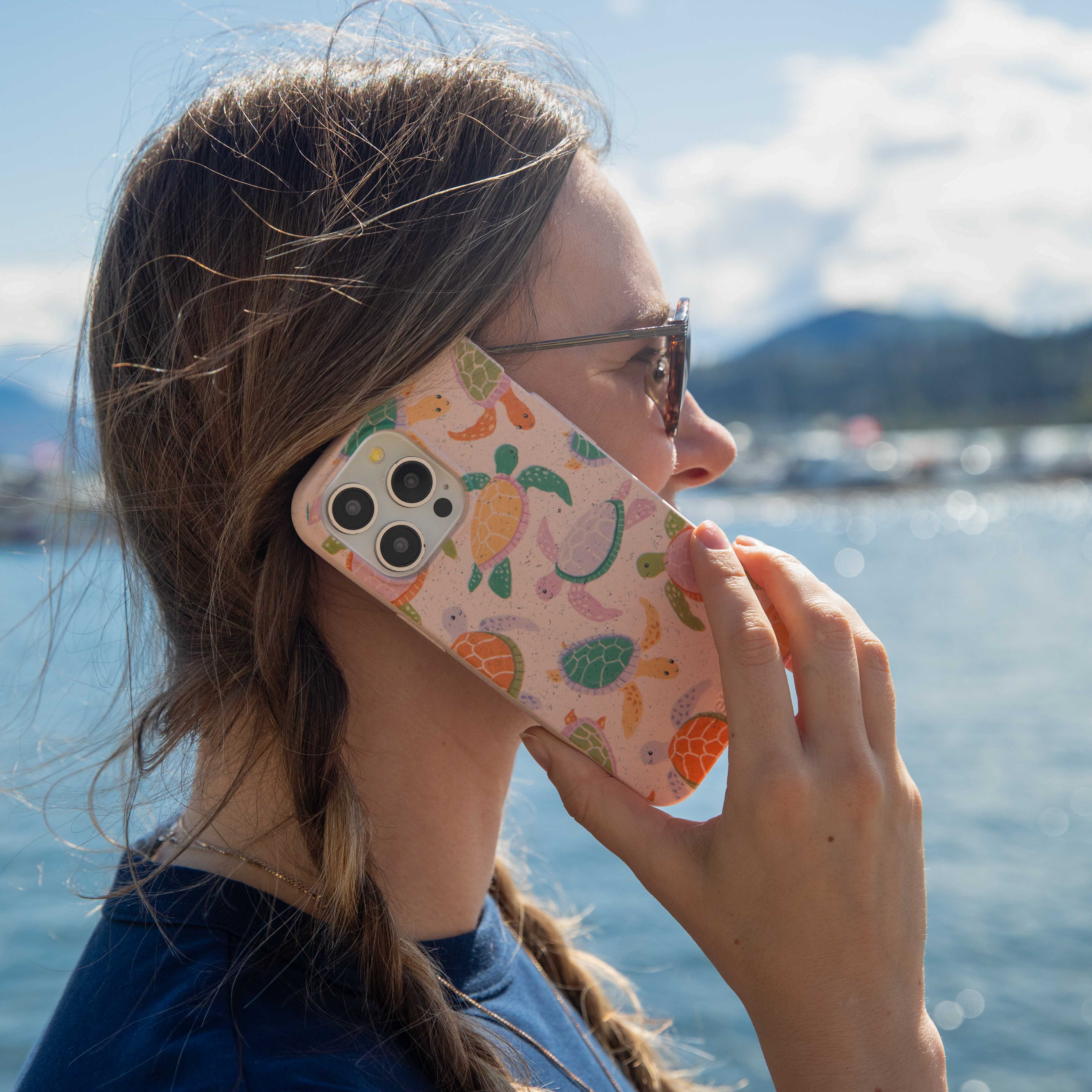 Seashell Sea Turtle Party iPhone XR Case - image 4