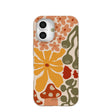 Coque iPhone 16 motif coquillages et fleurs d'automne