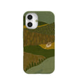 Coque iPhone 16 Forest Floor Mountain Nest