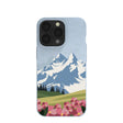 Coque pour iPhone 13 Pro : montagnes et fleurs bleu poudre