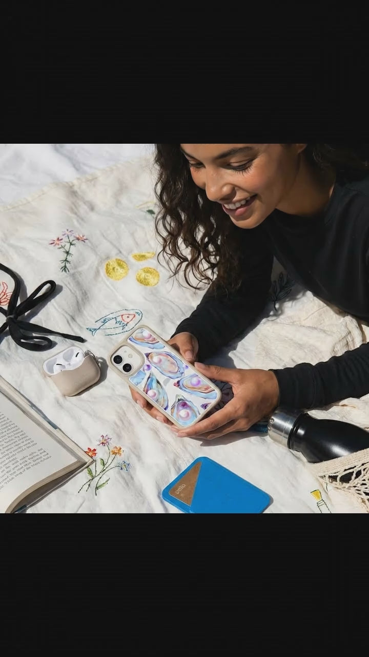 Clear Twilight Pearl iPhone 17 Case With London Fog Ridge (MagSafe included) - Product video demonstration