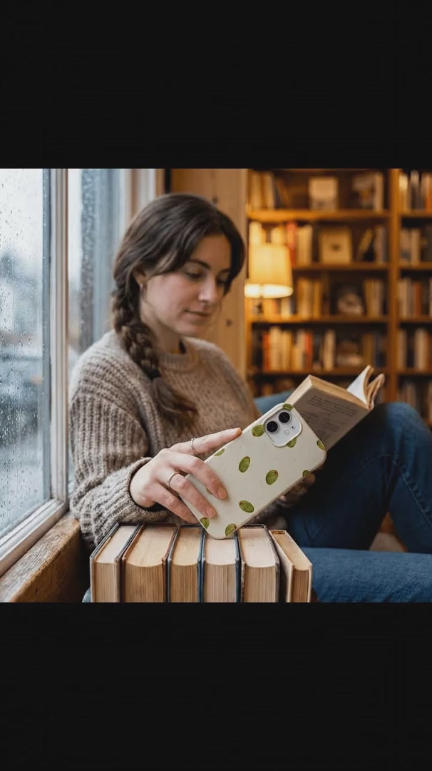 London Fog Olive Party iPhone 16 Case - Product video demonstration