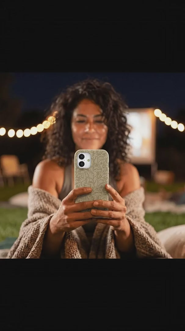 London Fog Say Meow iPhone 15 Case - Product video demonstration