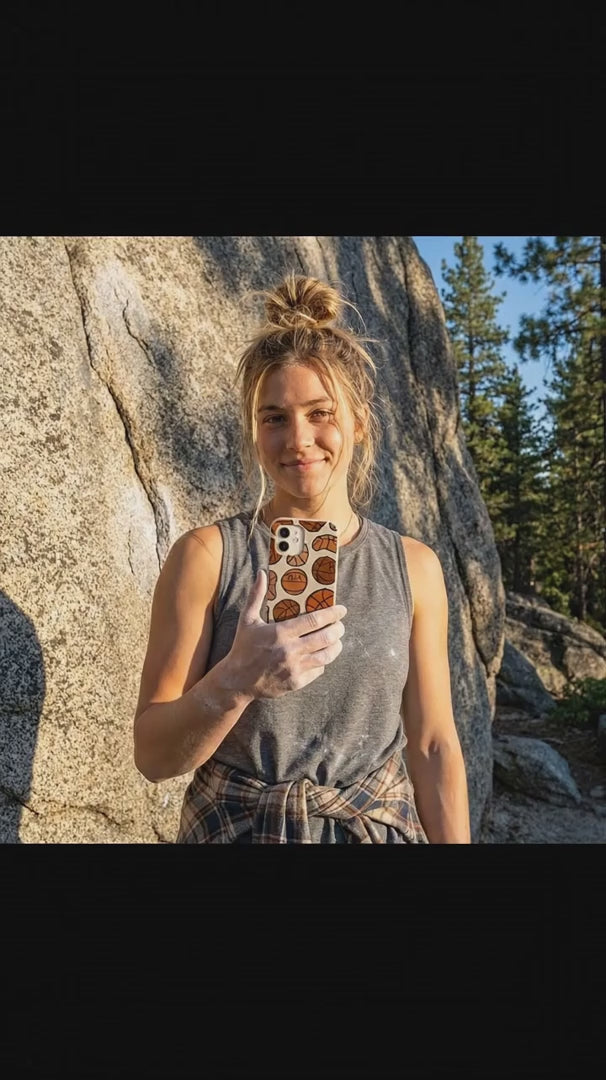 London Fog Slam Dunk iPhone 15 Pro Case - Product video demonstration