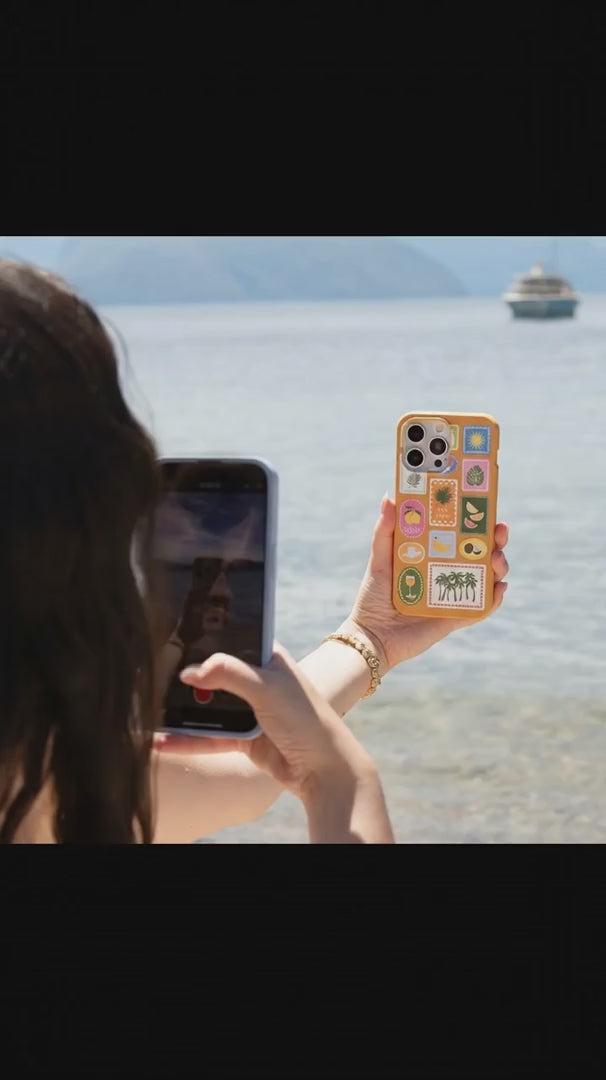Honey Summer Paradise iPhone 15 Pro Case - Product video demonstration