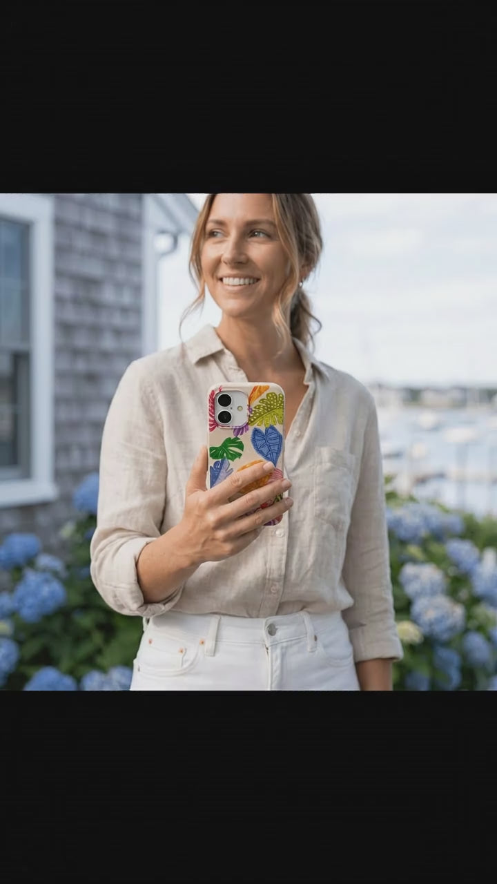 Seashell Tropical Cheer iPhone 17 Case - Product video demonstration