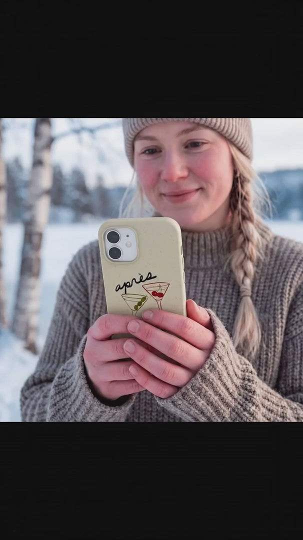 London Fog Apres Ski iPhone 15 Pro Case - Product video demonstration