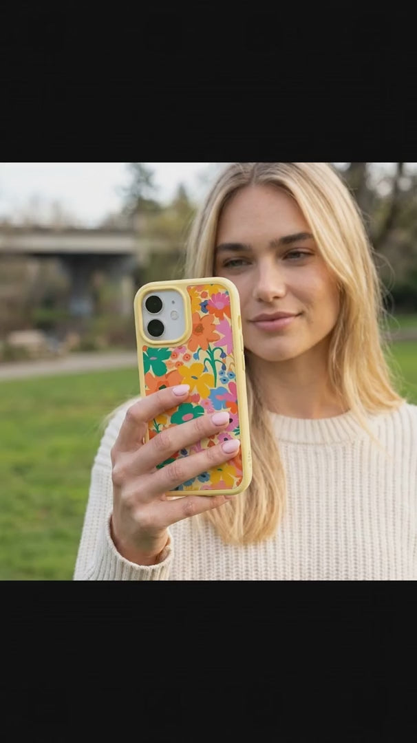 Clear Bright Spring iPhone 17 Pro Case With Sunbeam Ridge (MagSafe included) - Product video demonstration