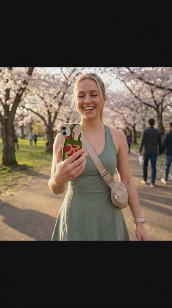 Seashell Market Tote iPhone 16 Pro Case - Product video demonstration