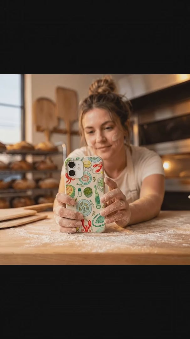 Seashell Dock and Dine iPhone 17 Pro Case - Product video demonstration