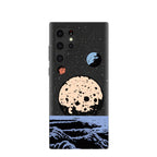 Black Retro Moon Samsung Galaxy S22 Ultra Case